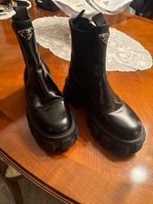 Prada Stivali Chelsea Monolith