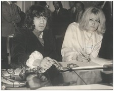 C1222/ Tony Gomez (The