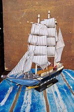 Modello Di Veliero Bounty In Legno Vele Tessuto 