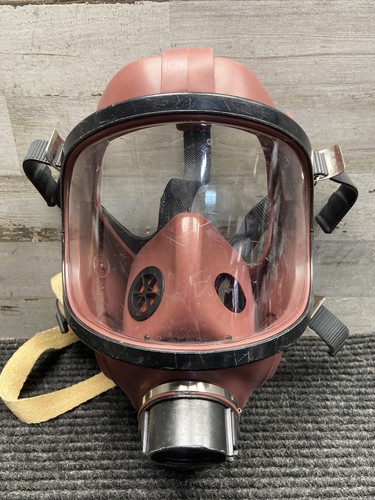 Maschera antigas regolabile