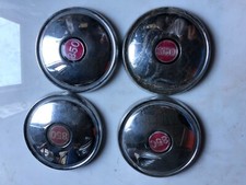 FIAT 850  COPPE RUOTE DELL'EPOCA  SPECIAL WHEELS CUPS OLD STOCK