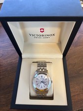 victorinox swiss army watch