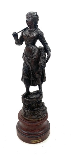 Antica statua metallo la - antica, in