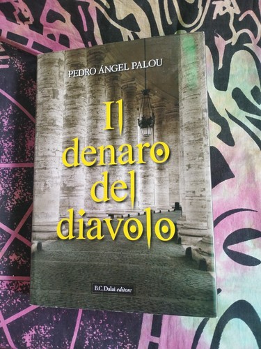 Libro romanzo denaro del - il,