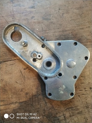 Norton e4416 timing cover - e4416,