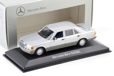 1:43 Minichamps Mercedes 560