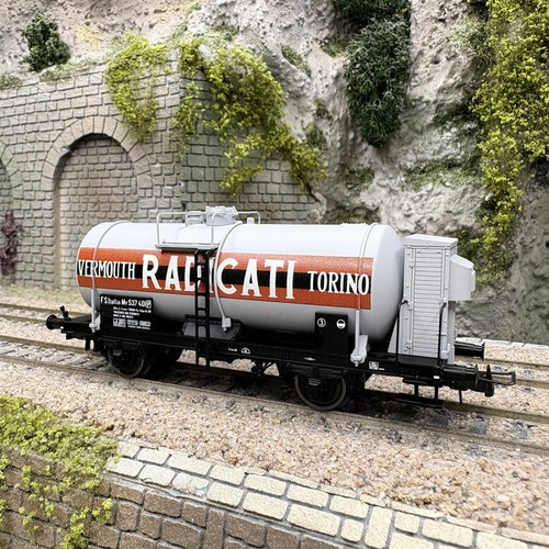 Wagon citerne essieux avec - citerne, 2