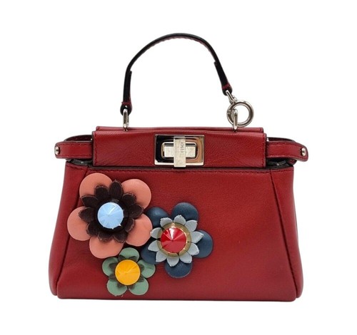 Fendi micro peekaboo crossbody - fendi,