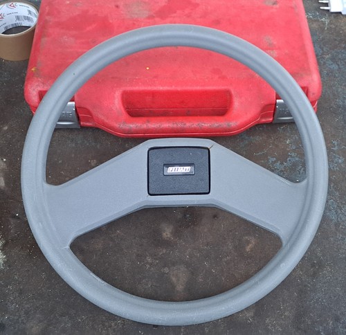 Volante grigio razze fiat - grigio,