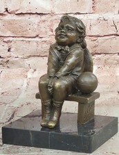 Scultura bronzo giovane