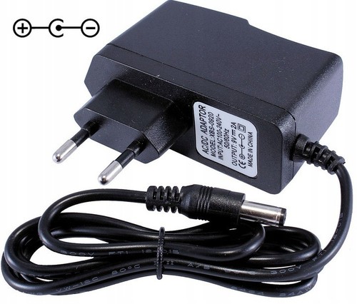 Alimentatore con - 9v,