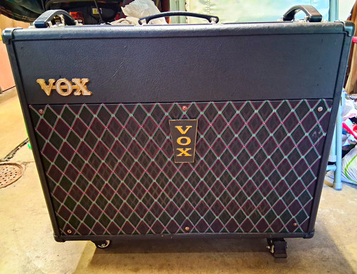 Vox valvetronix vt100 100w - valvetronix,