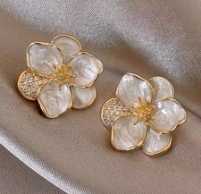 Orecchini a perno stile Zara