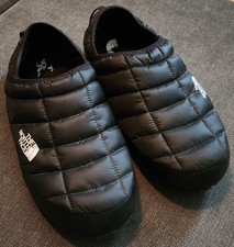 Pantofole The North Face nere