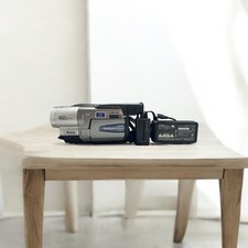 Videocamera Sony CCD-TRV58E