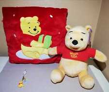 LOTTO Winnie the Pooh Cuscino, Peluche & Ciondolo NUOVO con CARTELLINO
