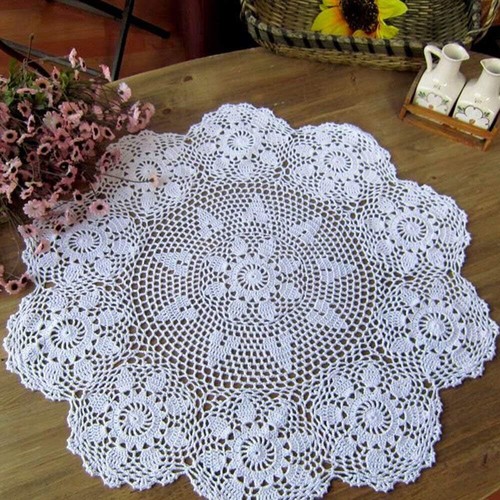 White vintage hand - 23",