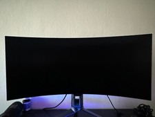 ASUS ROG Swift PG34WCDM OLED monitor gaming 240hz 0.03ms Curvo