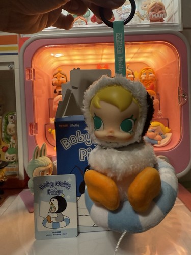 Popmart baby molly pingu - ×,