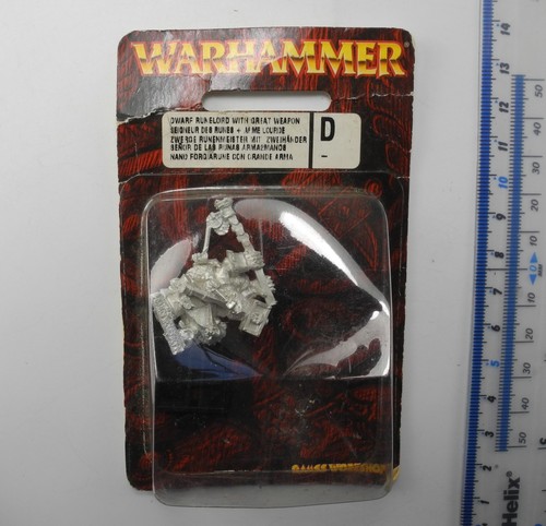 Dwarf runelord con - con, arma