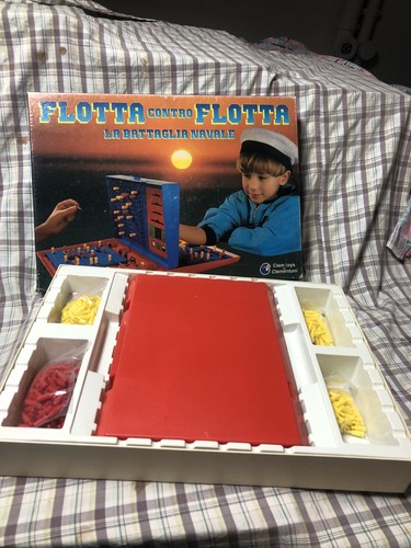 Gioco scatola flotta contro - in,