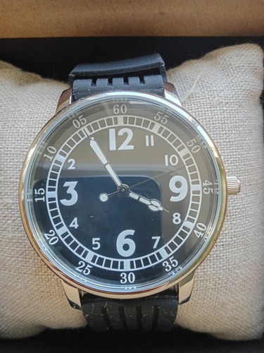 Nuovo orologio indietro - nuovo!,