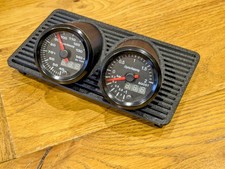 Ford Escort Mk3, XR3, XR3i & S1 RS Turbo supporto doppio manometro e griglia altoparlanti