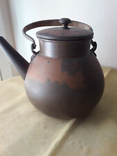 Antica teiera o caffettiera in rame