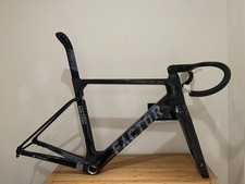 Factor Ostro V.A.M telaio in carbonio e manubrio Black Inc 42 cm e stelo 10 cm