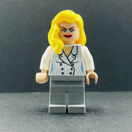 Lego minifigure elsa schneider - lego,