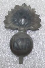 Insigne de casque  Adrian  de l'infanterie    modèle 15  1ere guerre 