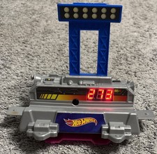 Hot Wheels Officina Track