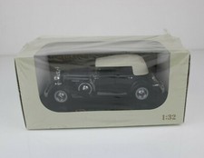 CADILLAC Fleetwood 1933 SCALA 1:32 Modellino da collezione AUTO MACCHINA D'epoca