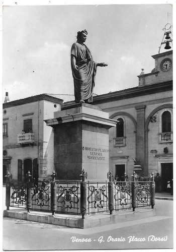 Venosa monumento a - venosa,