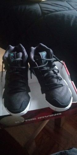 Taglia nike kyrie - taglia,