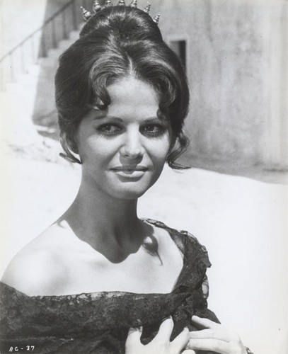 Claudia cardinale avventure - claudia,