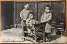China - 1910 3 Orphans in
