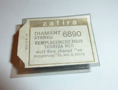 Neuf diamant stereo toshiba - ,