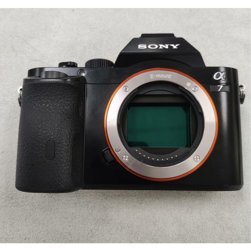 Fotocamera digitale mirrorless