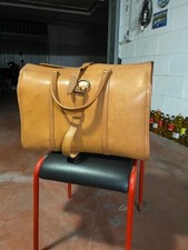 Valigia in cuoio (Vera Tolfa)