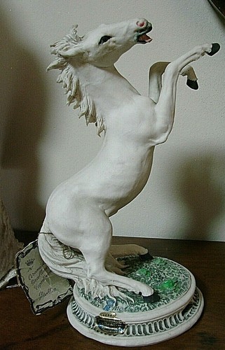 Cavallo ceramica marchio - ceramica,