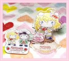 Lotto stand distintivo Sanrio
