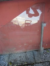 VAUXHALL Bedford CF - Vetro portiera destra - Ricambio usato