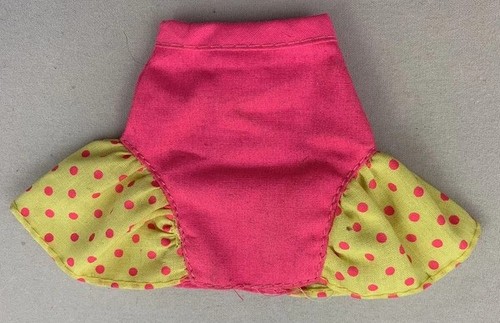 Barbie easy living fashions - living,