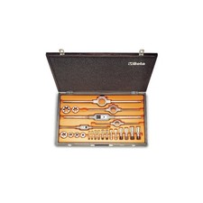 ASSORTIMENTO DI MASCHI E