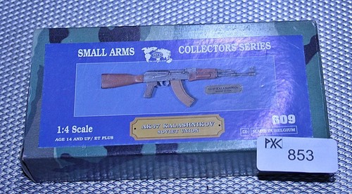 Verlinden 609 ak 47 - 609, 1:4