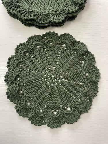 Centrotavola verde fatto - , a