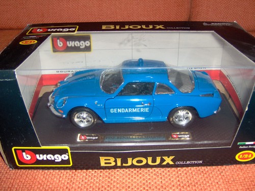 Alpine renault gendarmerie - renault,