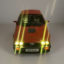 (1981-1987) Alfa Romeo GTV 6 (ROSSO) Scala 1:18 FANALI LED pressofusi tuning cool!!!