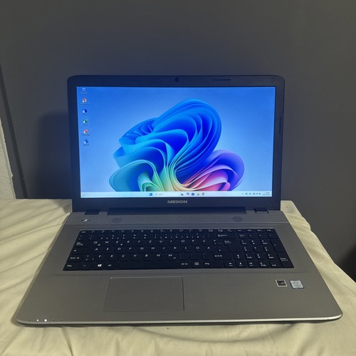 Medion akoya e7424 8 - e7424, i3,
